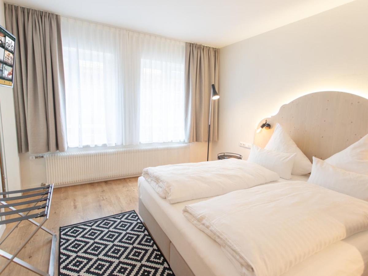 Hotel Tuchhaus โฟลคาค ภายนอก รูปภาพ